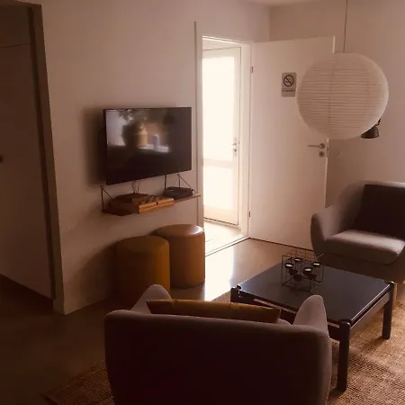 Med Private Vaerelser Og Delt Kokken/badrum, Sj Pansiyon