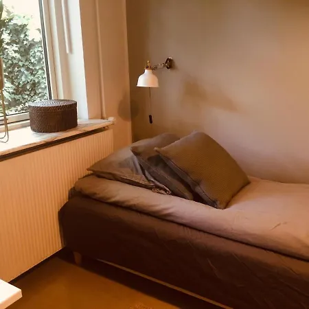 Med Private Vaerelser Og Delt Kokken/badrum, Sj * Viby